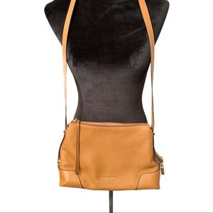 Smaller purse with 2 interior pockets.